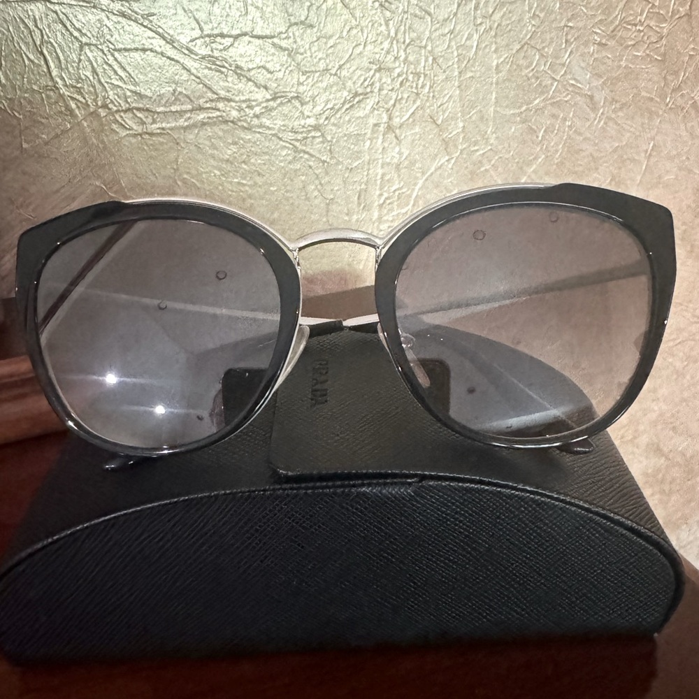 Prada sunglasses. Never used